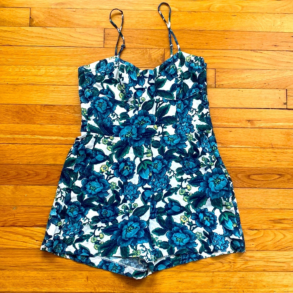 LOFT vintage 50s style floral print linen romper